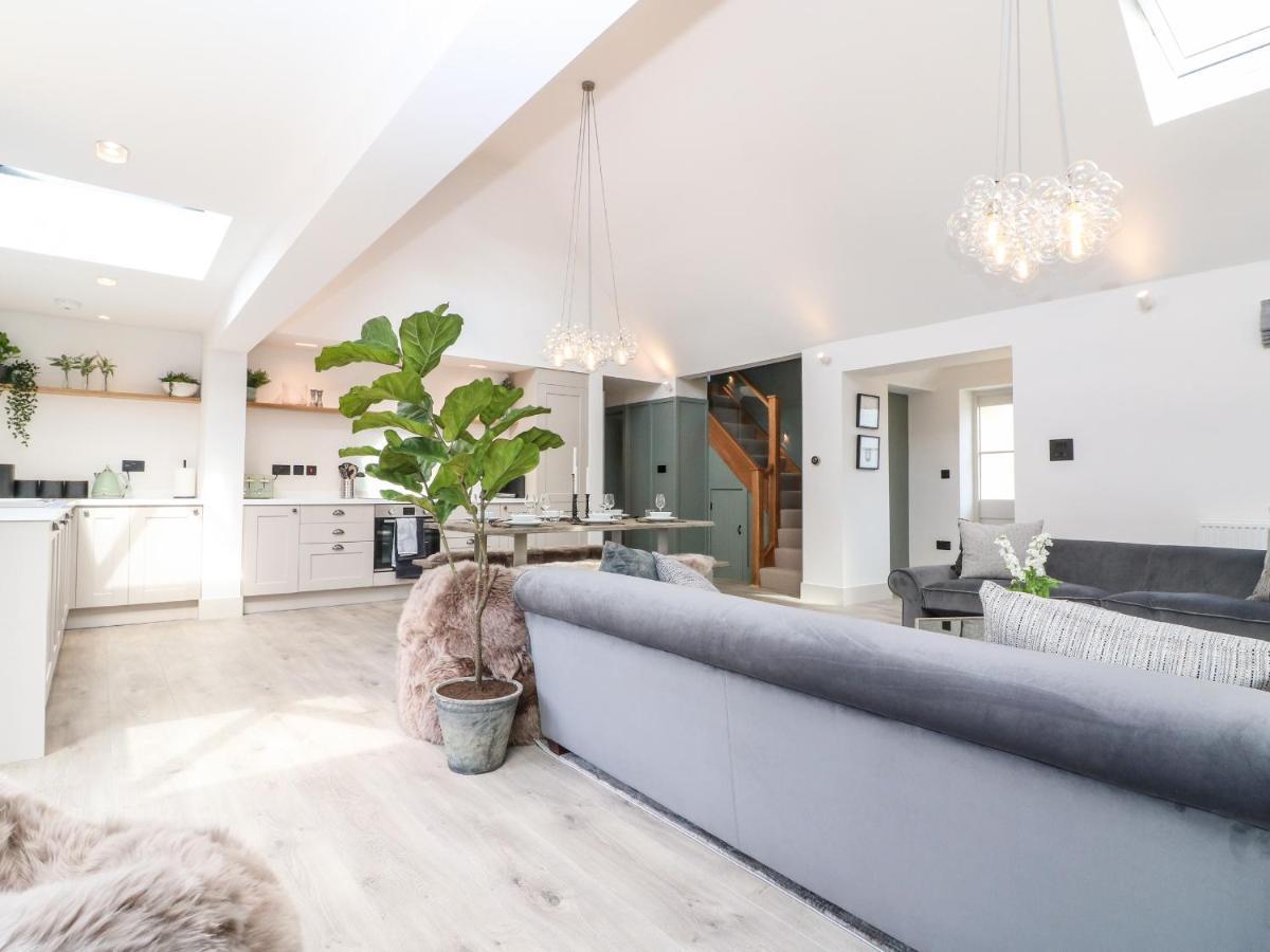 12 Manor Farm Close Kingham Bagian luar foto