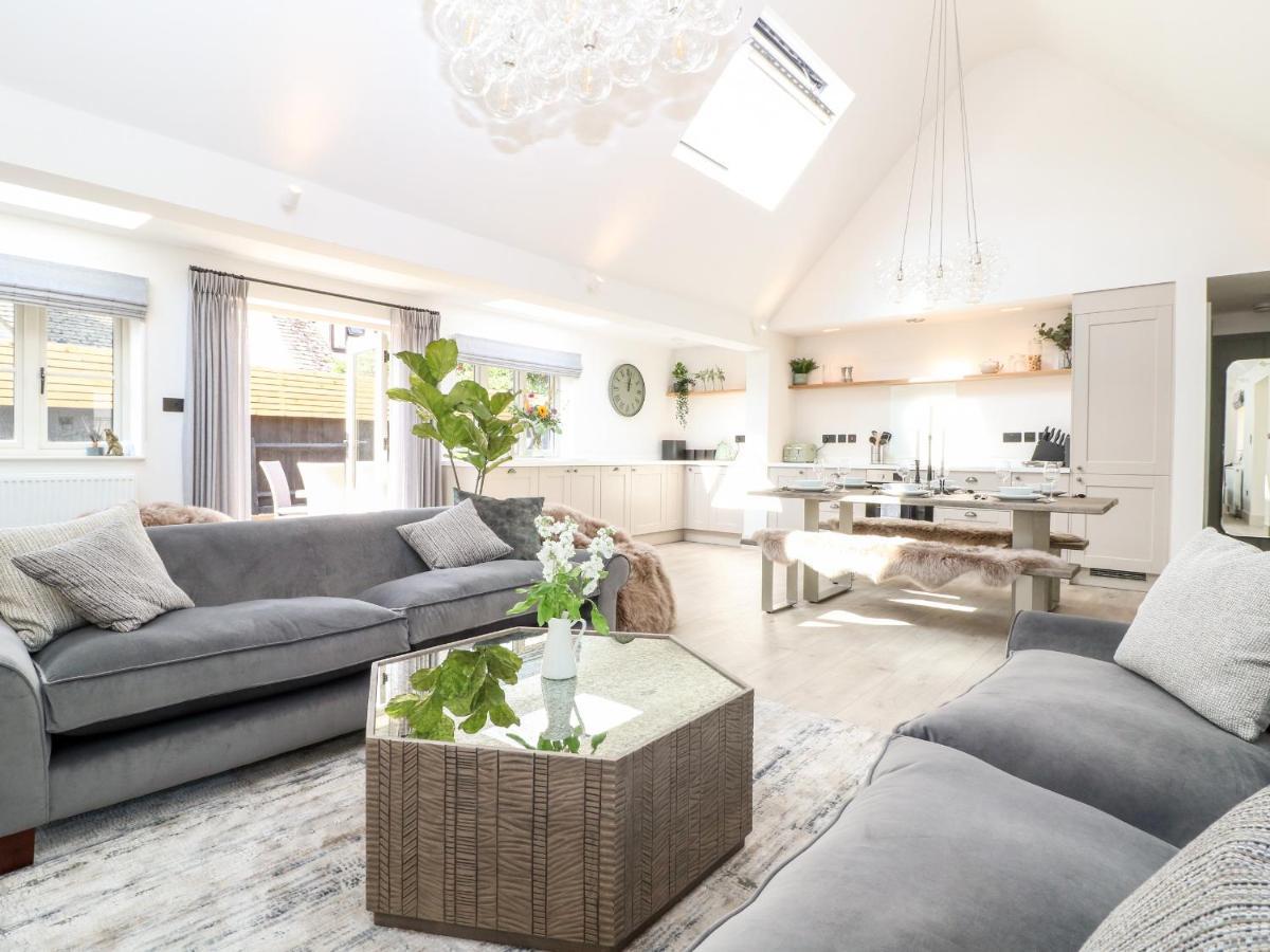 12 Manor Farm Close Kingham Bagian luar foto